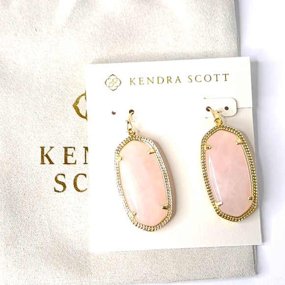 Kendra Scott Jewelry - KENDRA Scott Ella Gold with Rose Quartz NWT NEW Gift Love Care Feminine